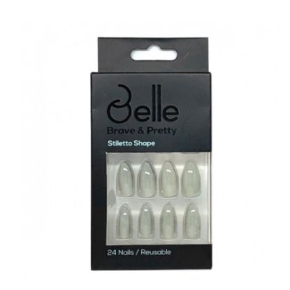 صورة أظافر صناعية بحافة مدببة