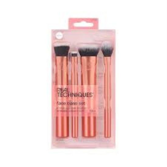 Picture of REAL TECHNIQUE  4PIECE BRUSH SET 37